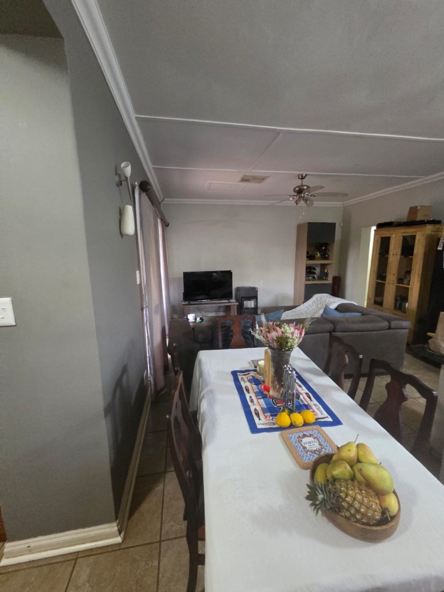 To Let 2 Bedroom Property for Rent in Hadison Park Northern Cape